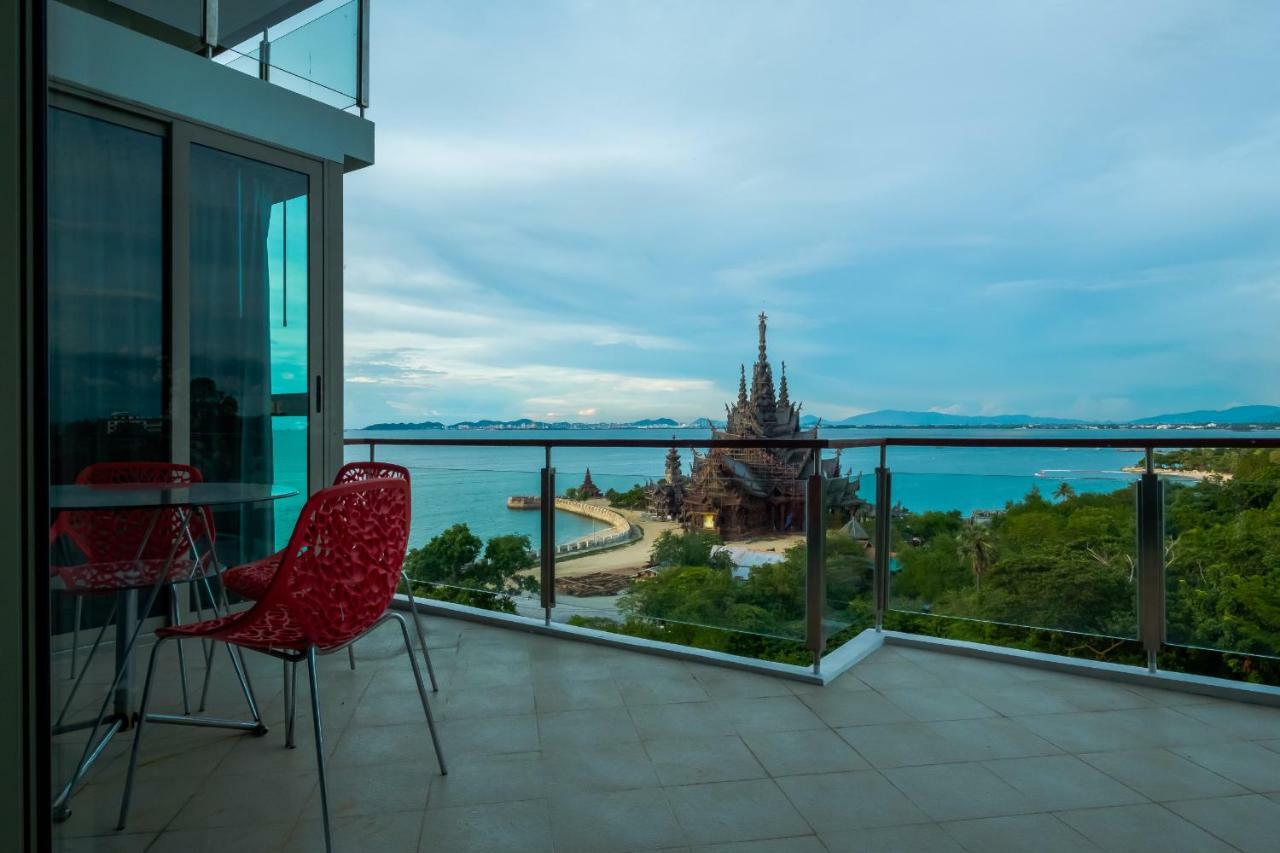 Sanctuary Luxury Penthouse Appartement Pattaya Buitenkant foto