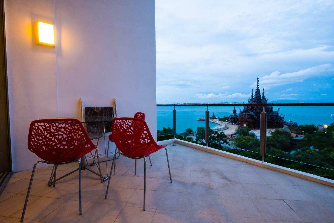 Sanctuary Luxury Penthouse Appartement Pattaya Buitenkant foto