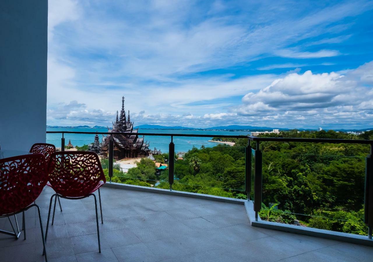 Sanctuary Luxury Penthouse Appartement Pattaya Buitenkant foto